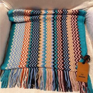 NWT! Missoni Chevron Patterned Scarf in Blue and Pink